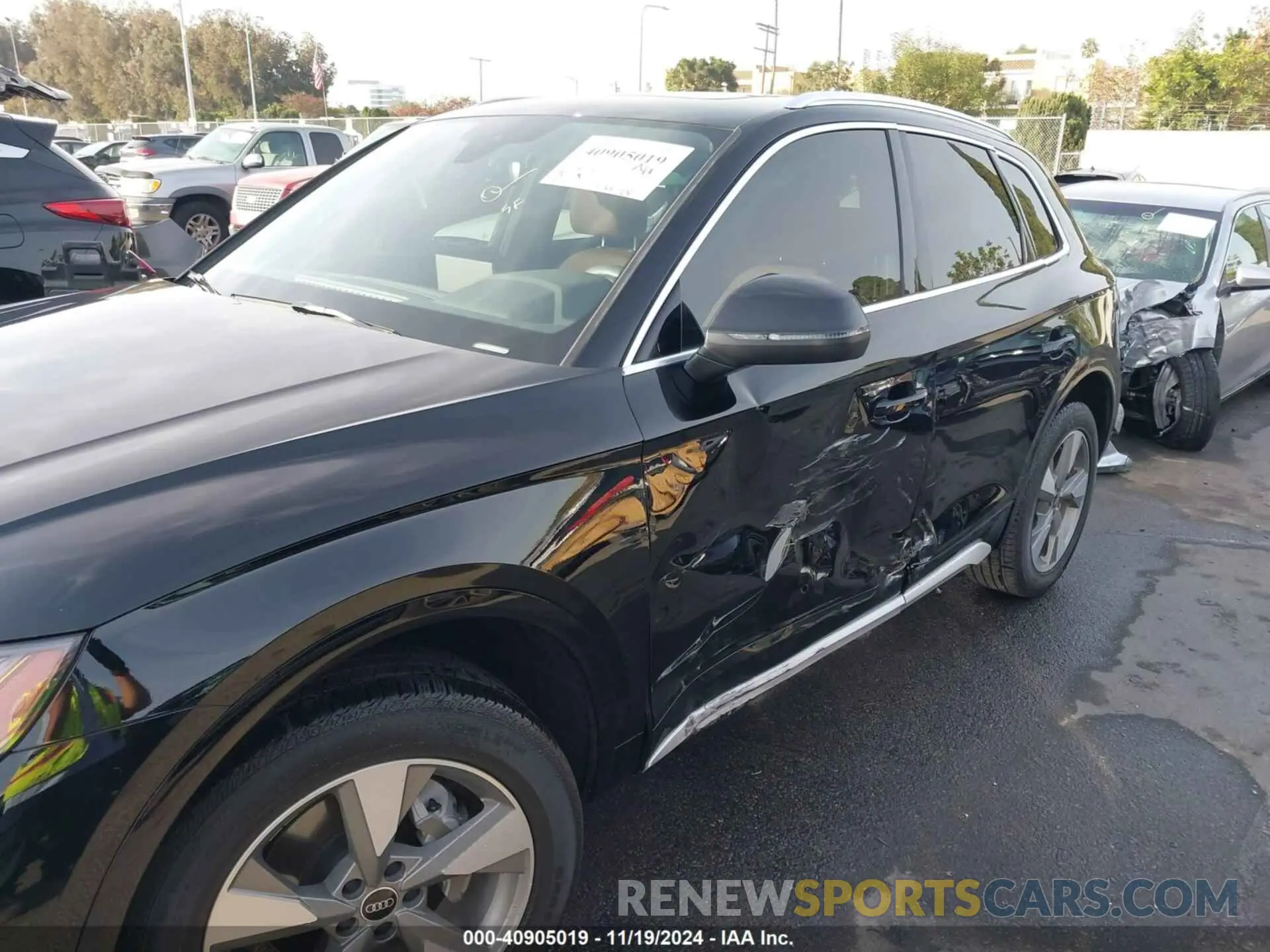 6 Photograph of a damaged car WA1ABAFYXP2157738 AUDI Q5 2023