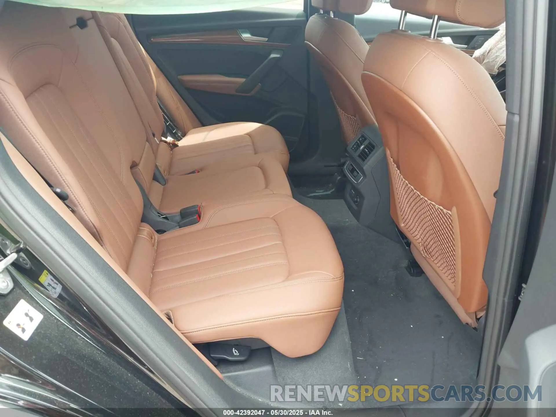 8 Photograph of a damaged car WA1BBAFY0P2085212 AUDI Q5 2023