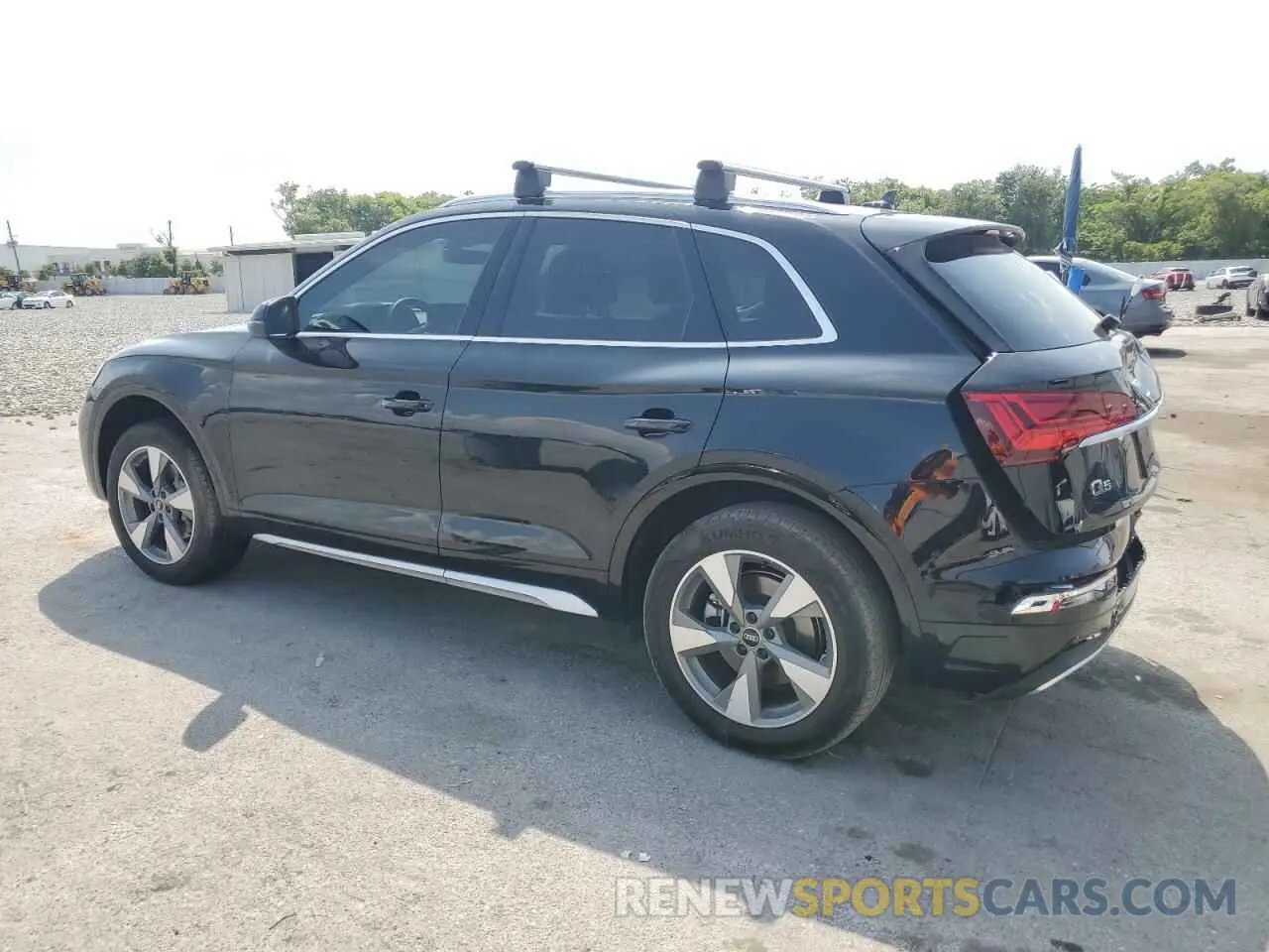 2 Photograph of a damaged car WA1BBAFY1P2004265 AUDI Q5 2023