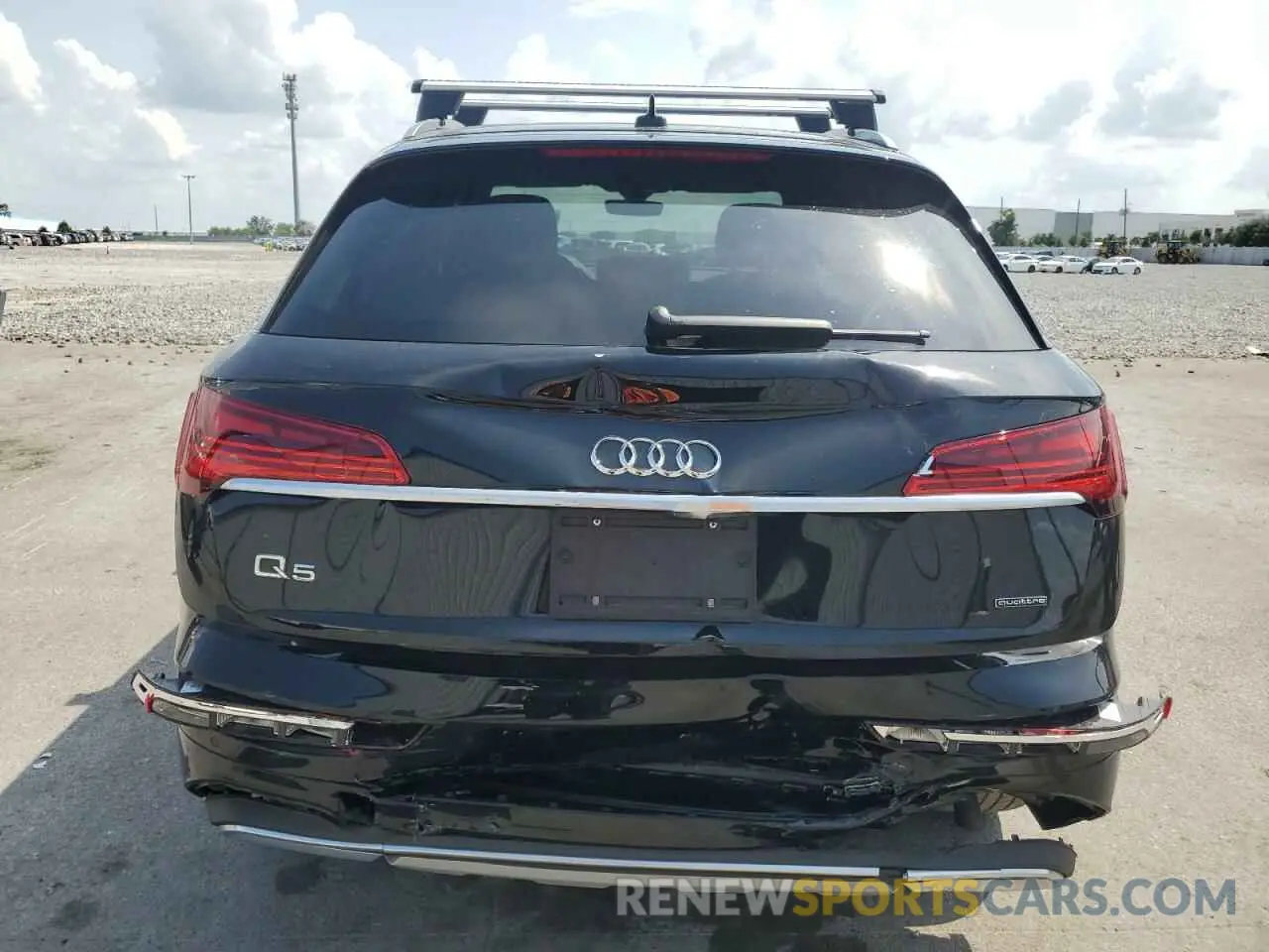 6 Photograph of a damaged car WA1BBAFY1P2004265 AUDI Q5 2023