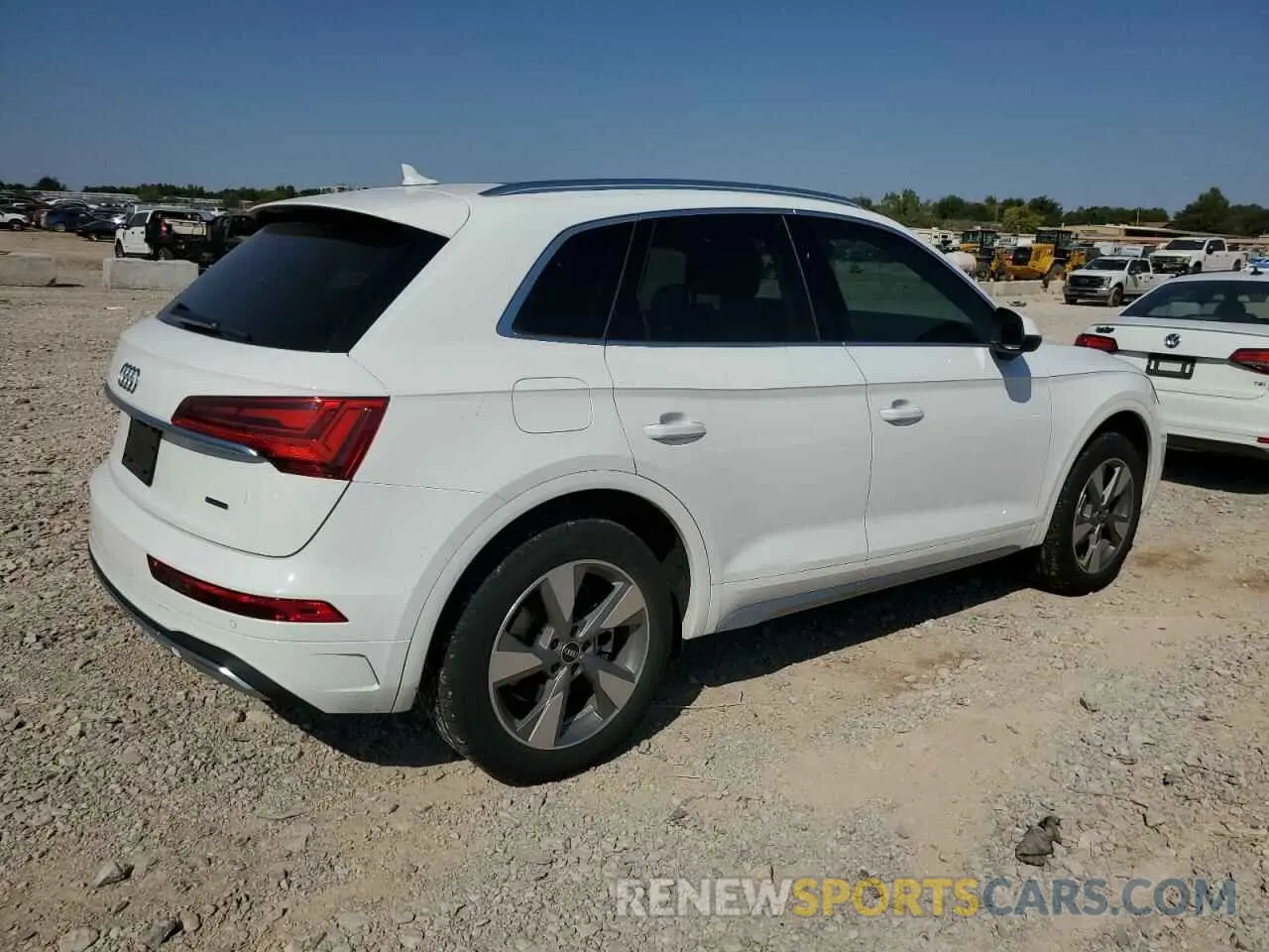 3 Photograph of a damaged car WA1BBAFY7P2004304 AUDI Q5 2023