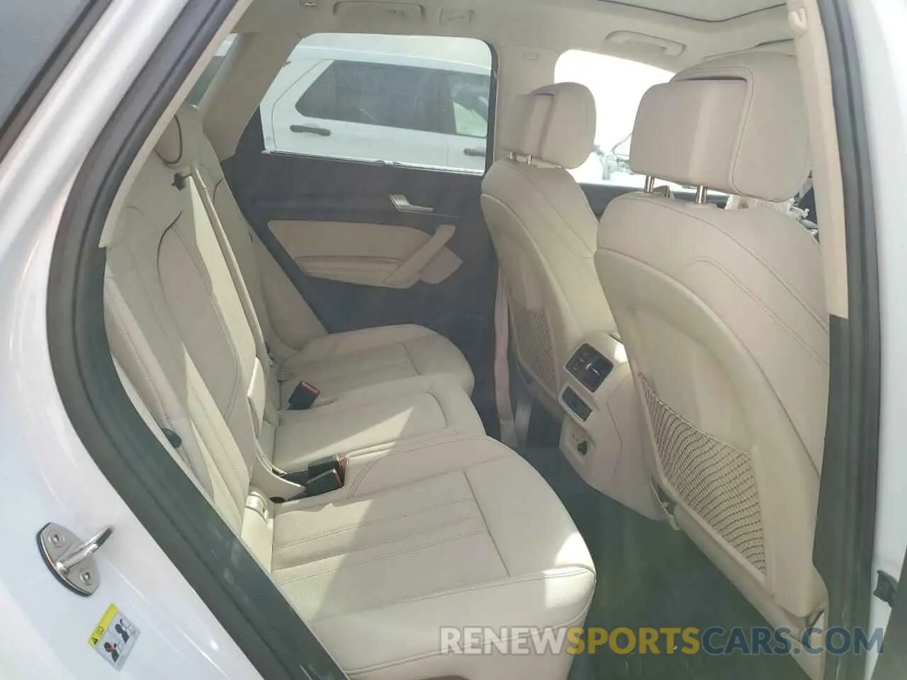 11 Photograph of a damaged car WA1BBAFY7P2084994 AUDI Q5 2023