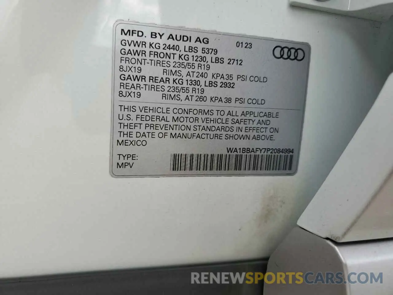 14 Photograph of a damaged car WA1BBAFY7P2084994 AUDI Q5 2023