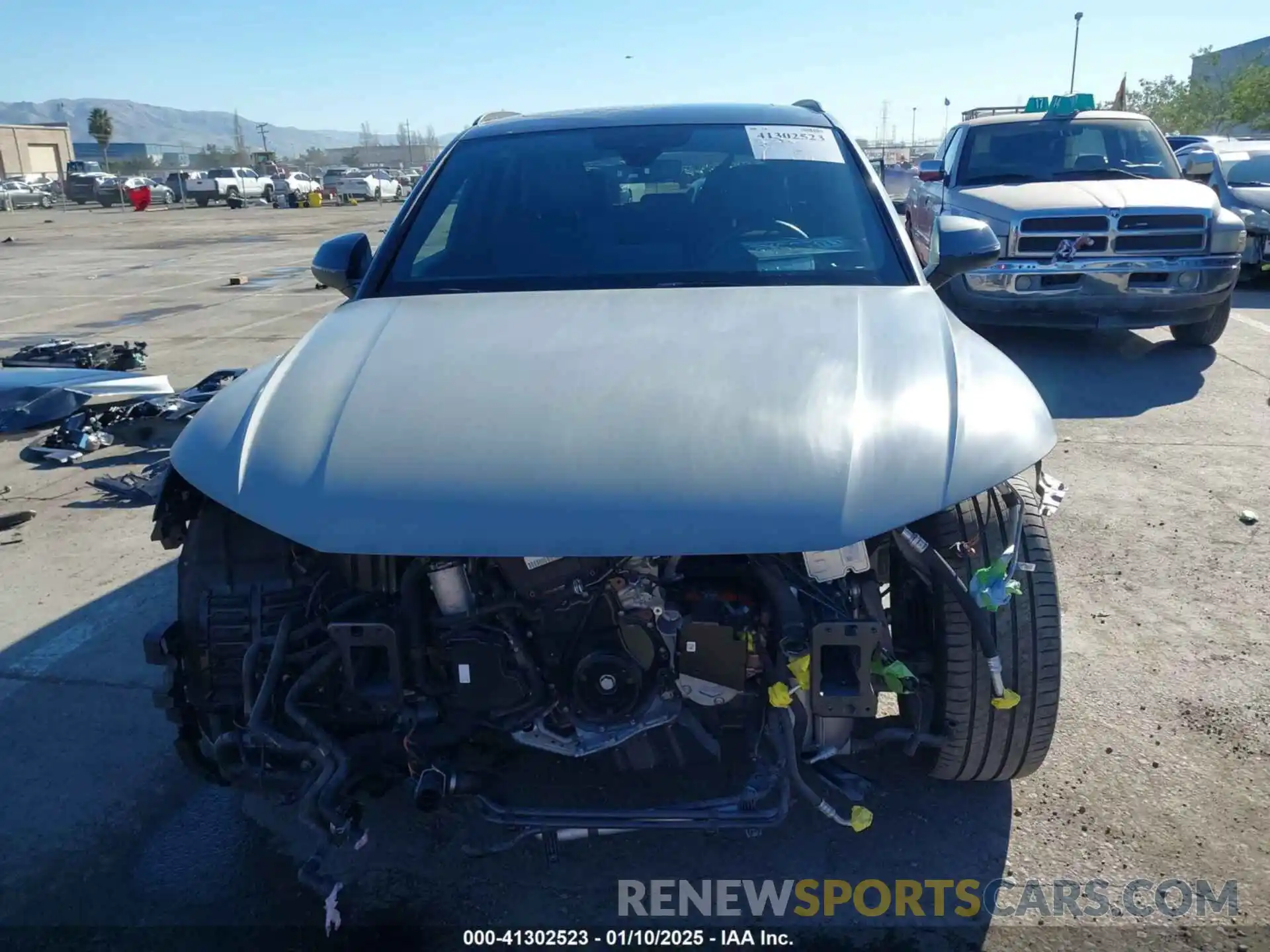 13 Photograph of a damaged car WA1E2AFY2P2110379 AUDI Q5 2023