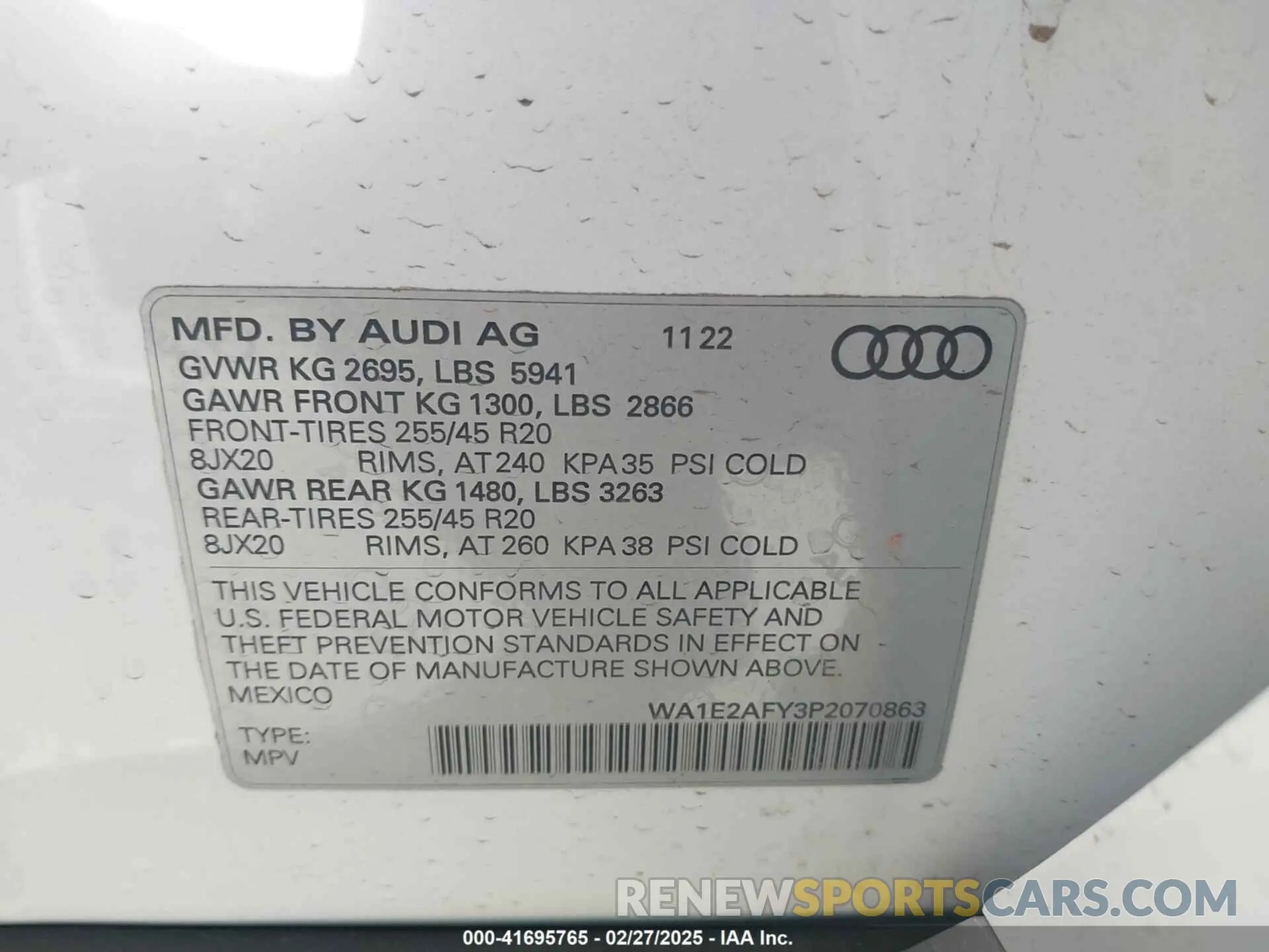 9 Photograph of a damaged car WA1E2AFY3P2070863 AUDI Q5 2023