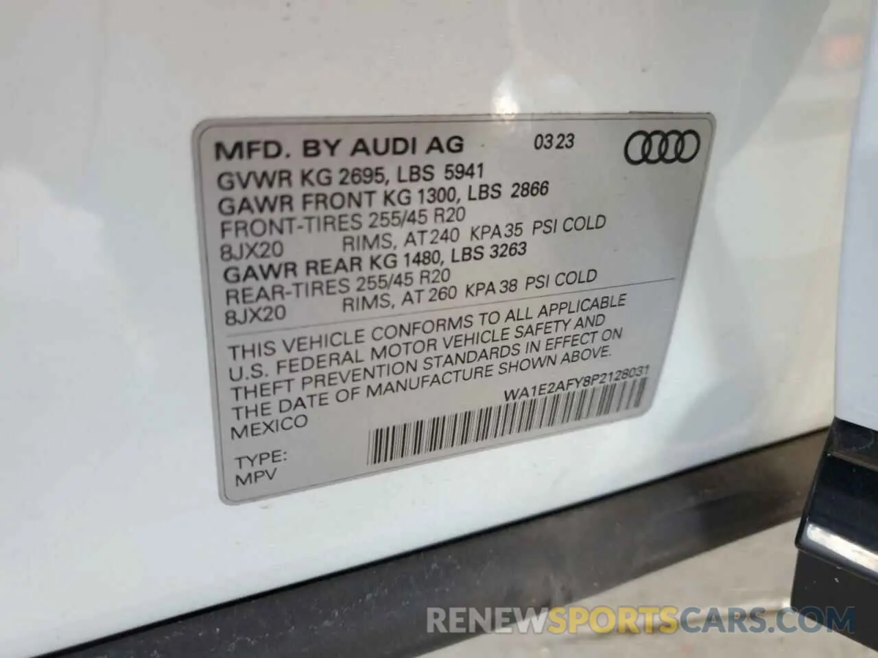 13 Photograph of a damaged car WA1E2AFY8P2128031 AUDI Q5 2023