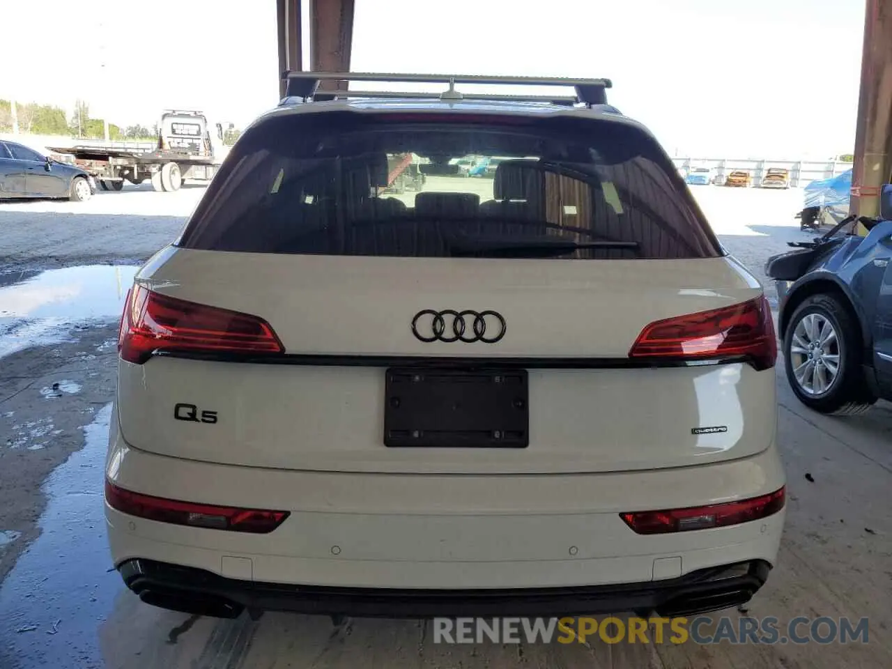 6 Photograph of a damaged car WA1E2AFY8P2128031 AUDI Q5 2023