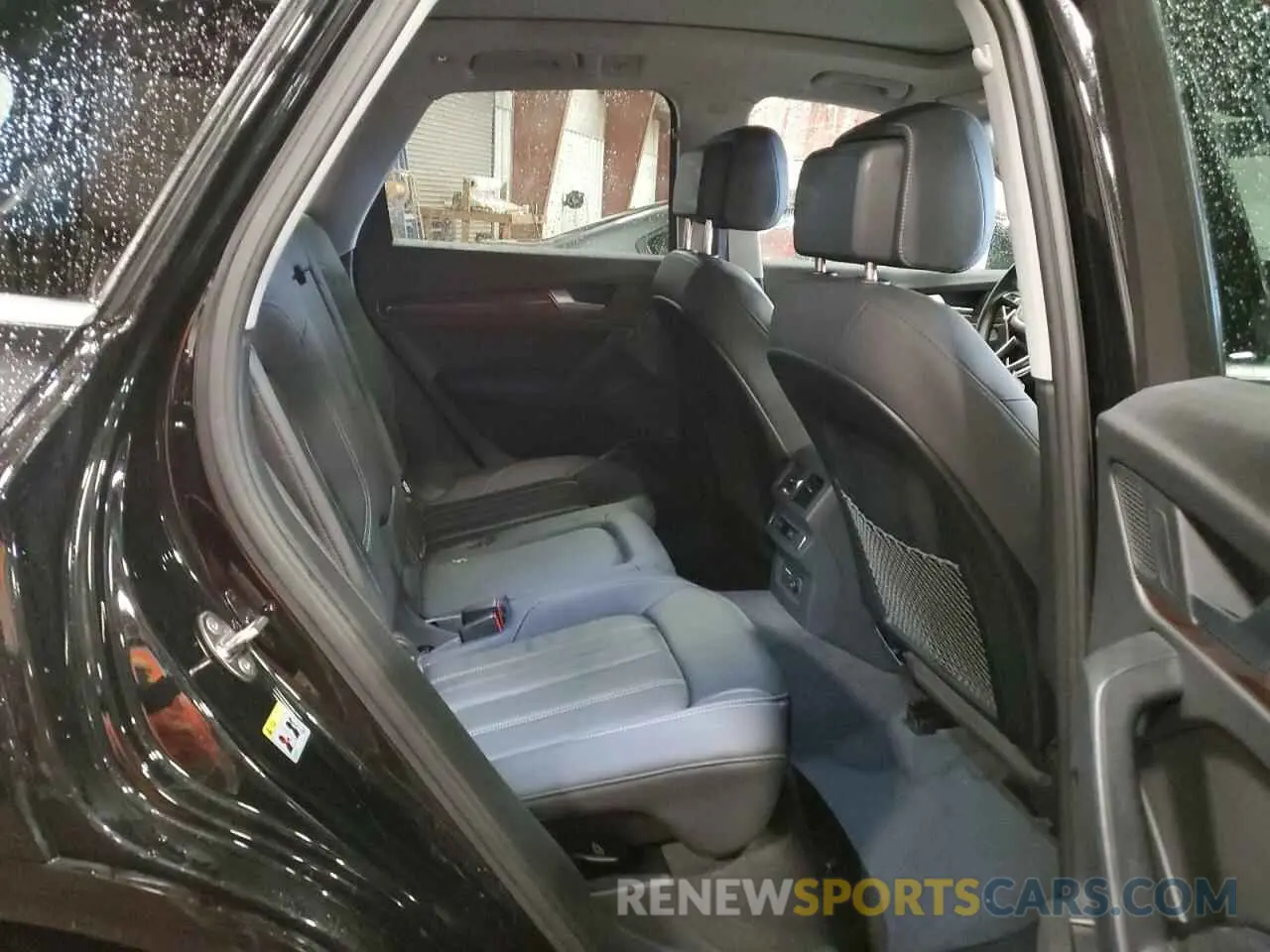 11 Photograph of a damaged car WA1EAAFY0P2012471 AUDI Q5 2023