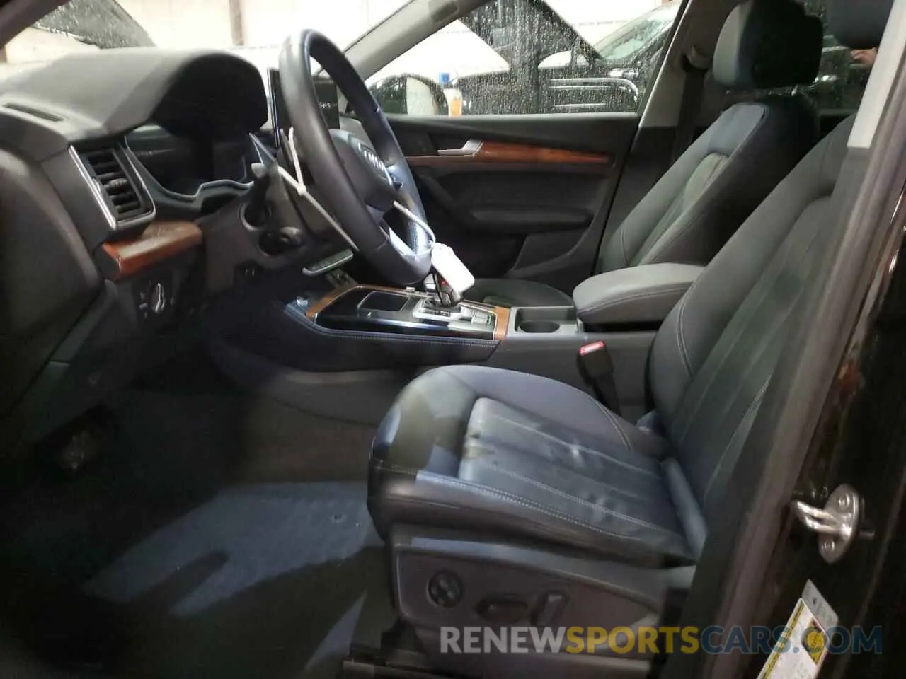 7 Photograph of a damaged car WA1EAAFY0P2012471 AUDI Q5 2023