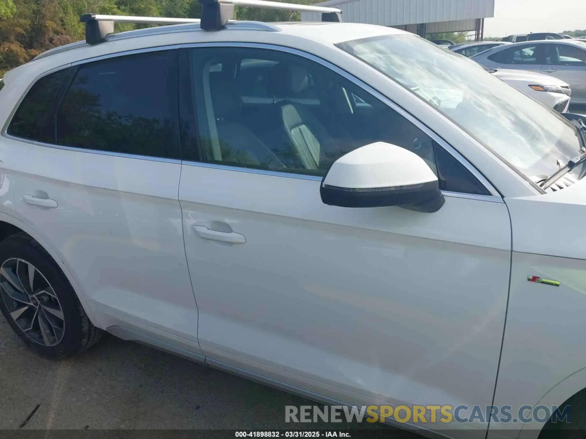 13 Photograph of a damaged car WA1EAAFY0P2120802 AUDI Q5 2023