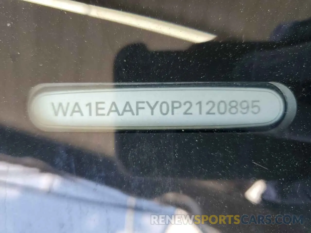 13 Photograph of a damaged car WA1EAAFY0P2120895 AUDI Q5 2023