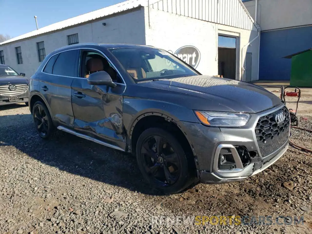 4 Photograph of a damaged car WA1EAAFY1P2050906 AUDI Q5 2023