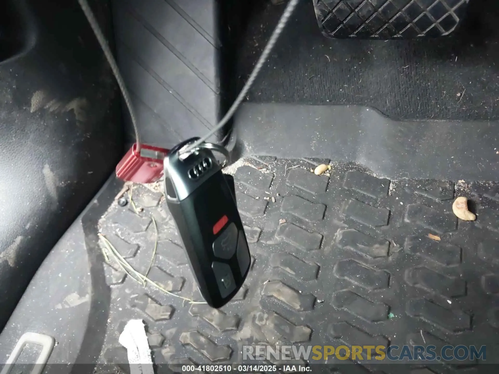 11 Photograph of a damaged car WA1EAAFY1P2077085 AUDI Q5 2023