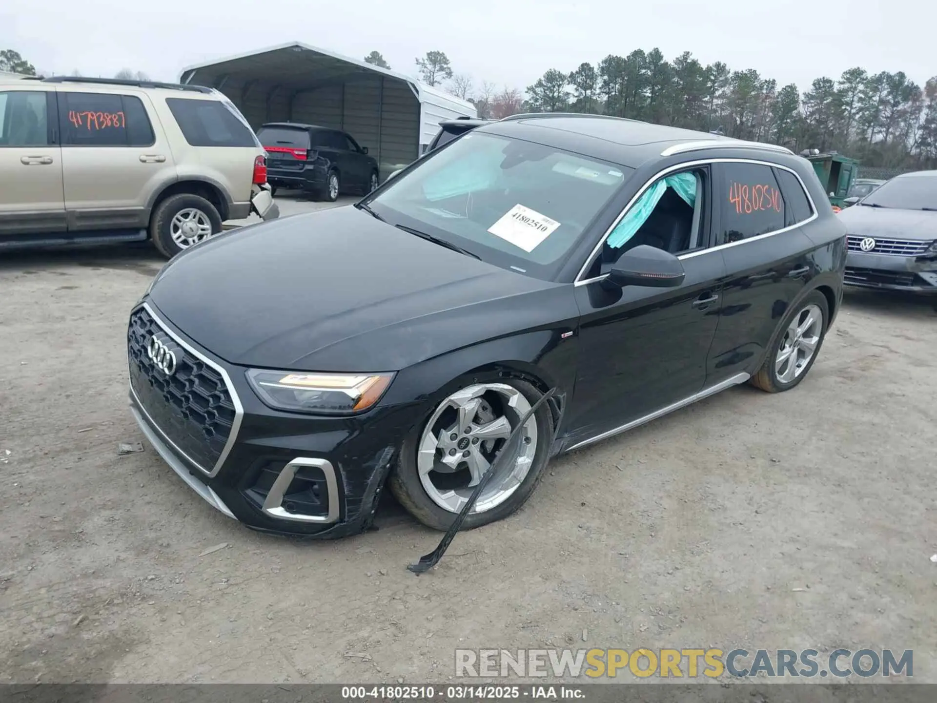 2 Photograph of a damaged car WA1EAAFY1P2077085 AUDI Q5 2023