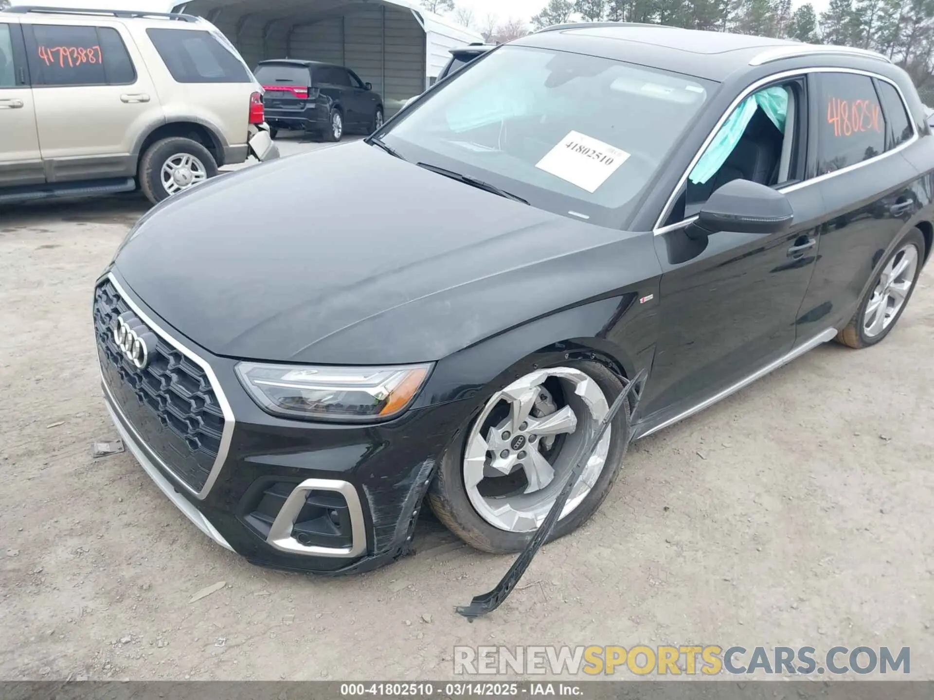 6 Photograph of a damaged car WA1EAAFY1P2077085 AUDI Q5 2023