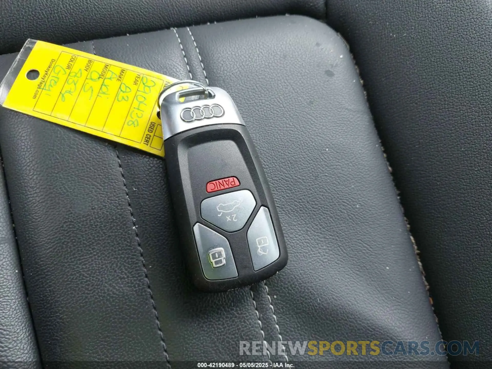 11 Photograph of a damaged car WA1EAAFY1P2088376 AUDI Q5 2023