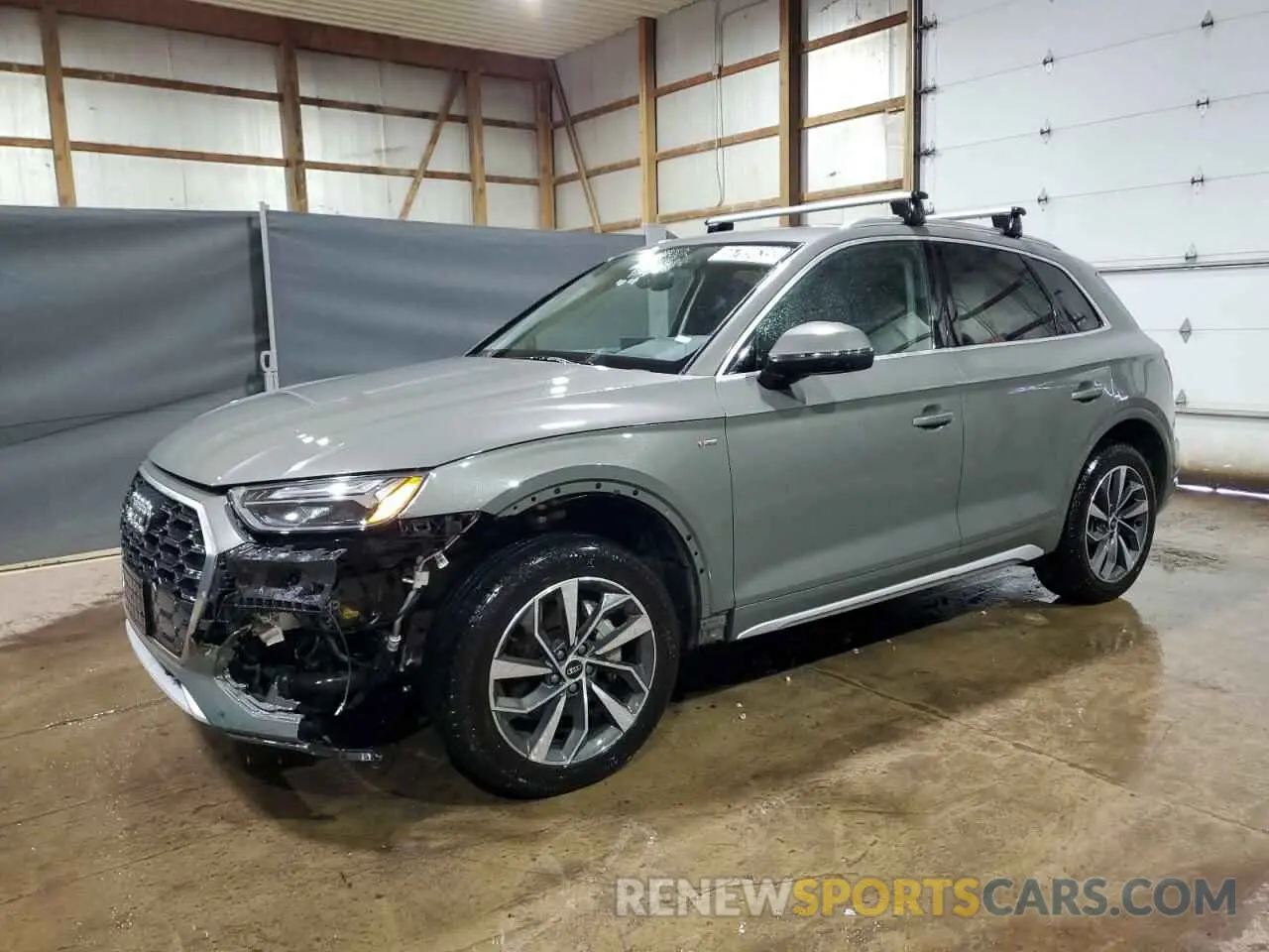 1 Photograph of a damaged car WA1EAAFY1P2101014 AUDI Q5 2023