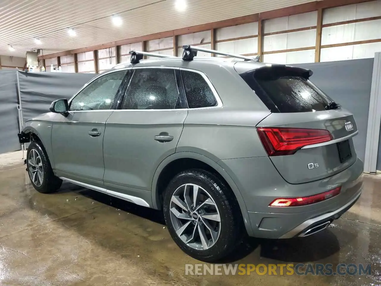2 Photograph of a damaged car WA1EAAFY1P2101014 AUDI Q5 2023
