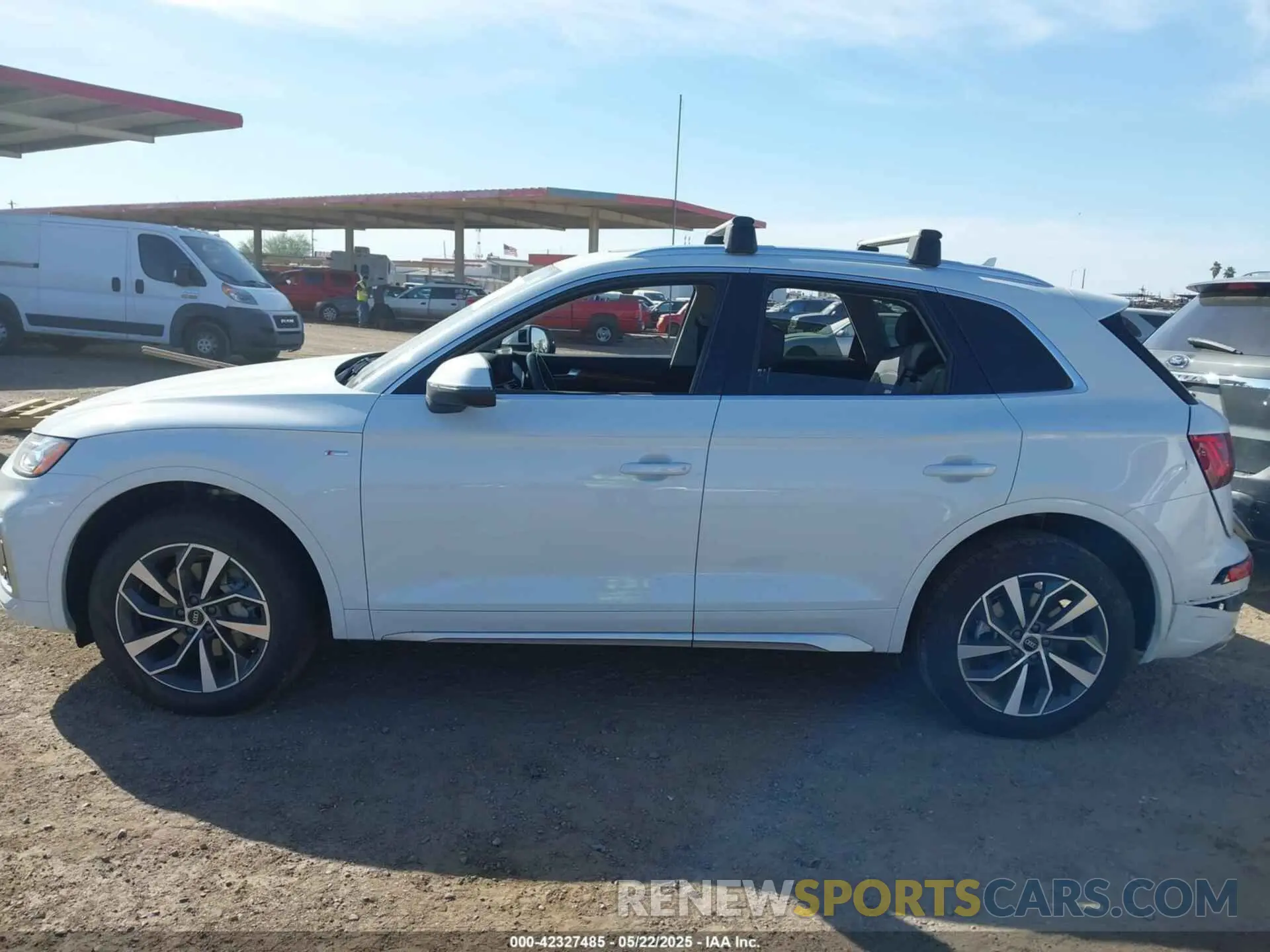 14 Photograph of a damaged car WA1EAAFY1P2127967 AUDI Q5 2023