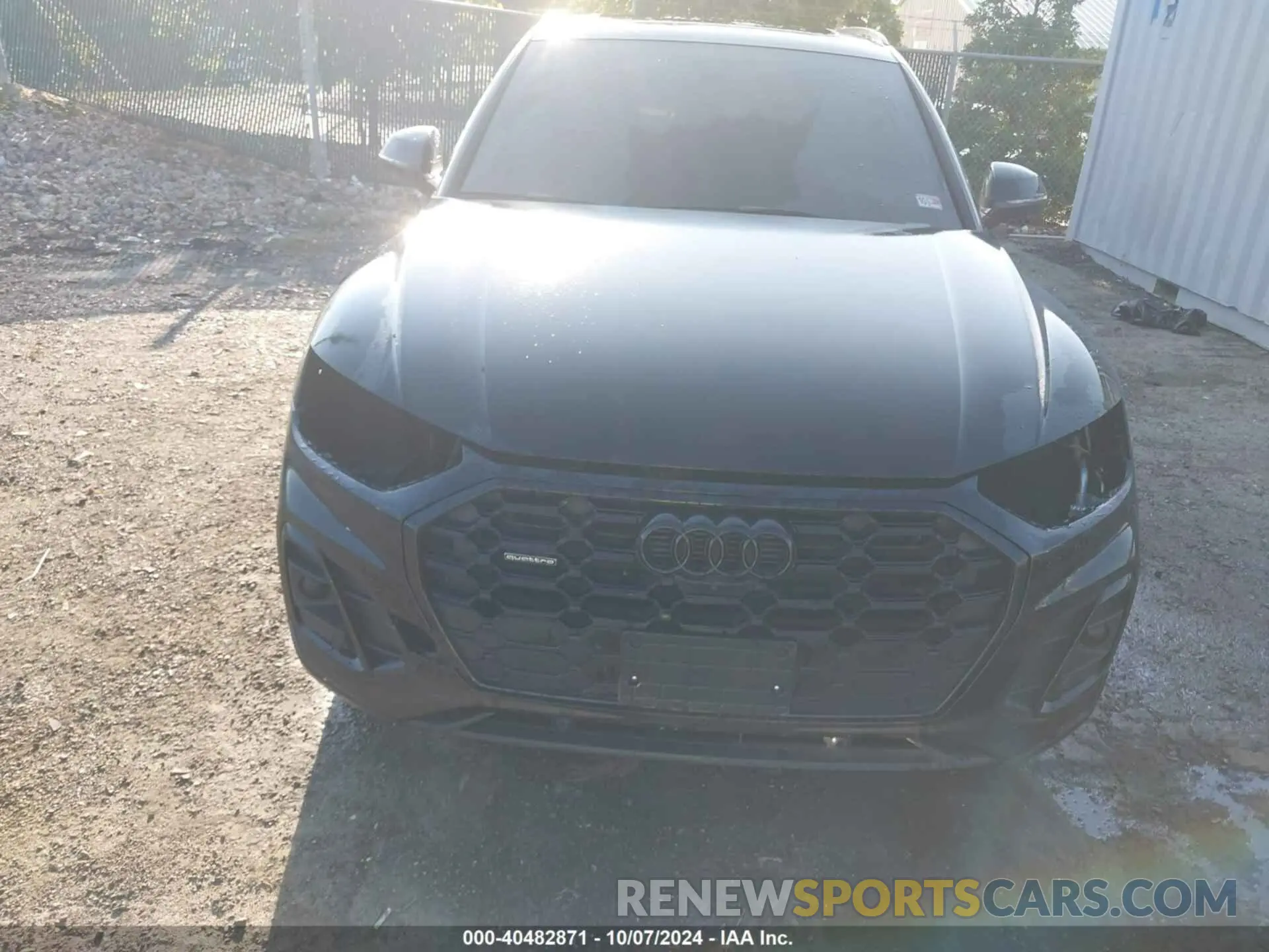 6 Photograph of a damaged car WA1EAAFY2P2012262 AUDI Q5 2023