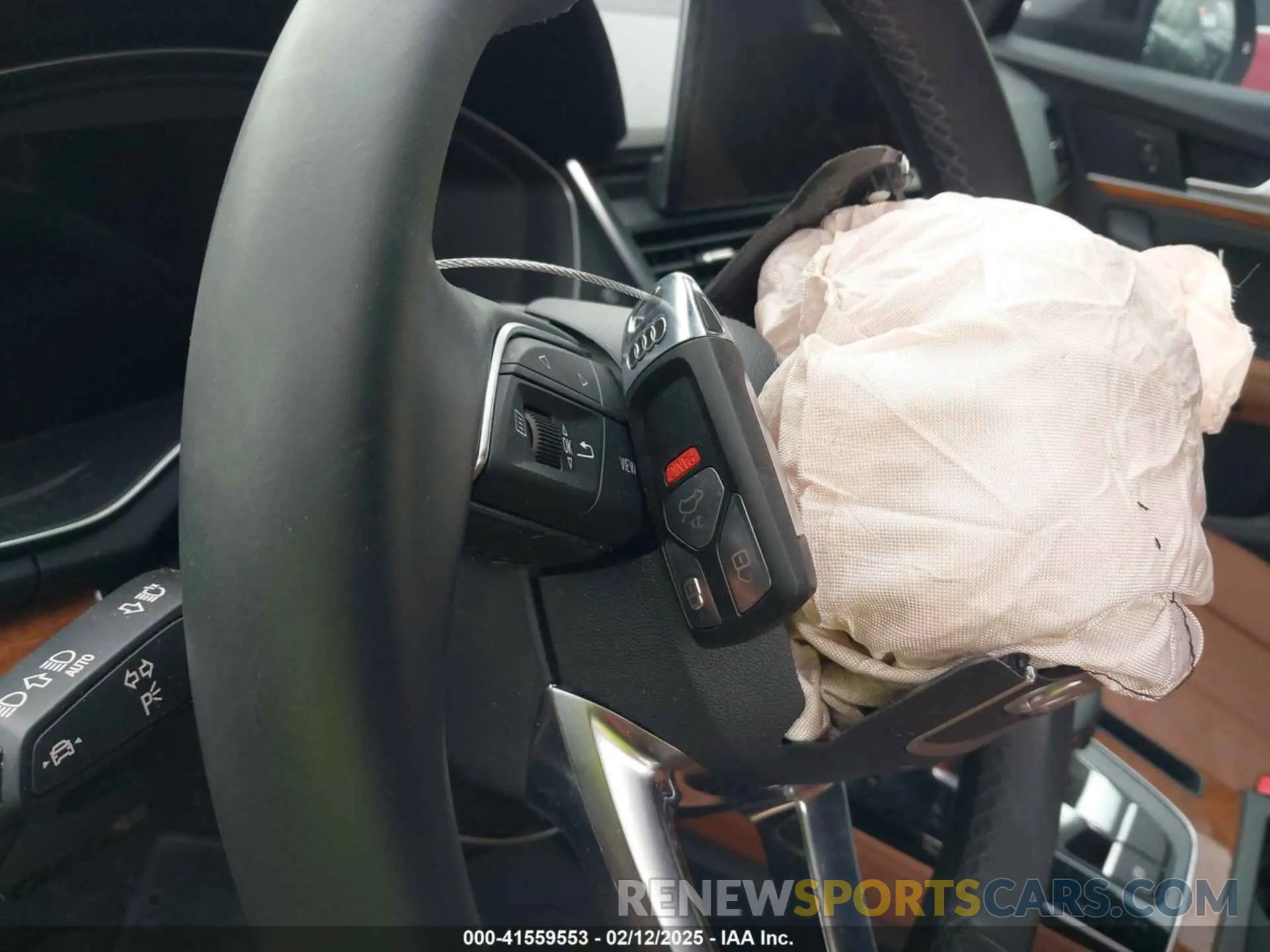 11 Photograph of a damaged car WA1EAAFY2P2019020 AUDI Q5 2023