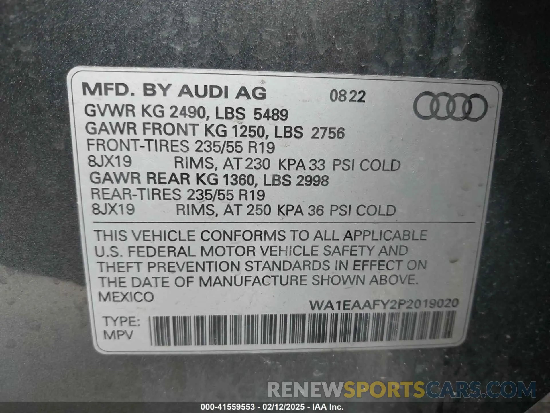 9 Photograph of a damaged car WA1EAAFY2P2019020 AUDI Q5 2023