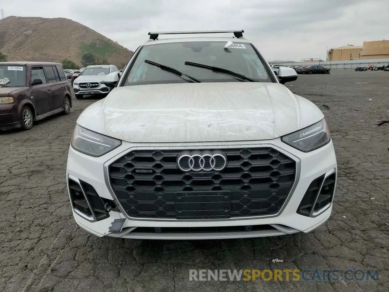 5 Photograph of a damaged car WA1EAAFY2P2060456 AUDI Q5 2023