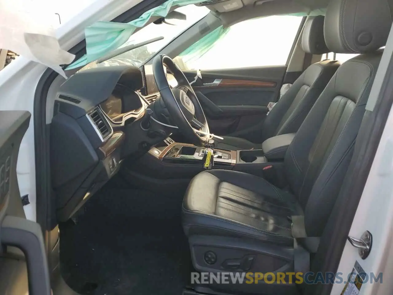 7 Photograph of a damaged car WA1EAAFY2P2060456 AUDI Q5 2023