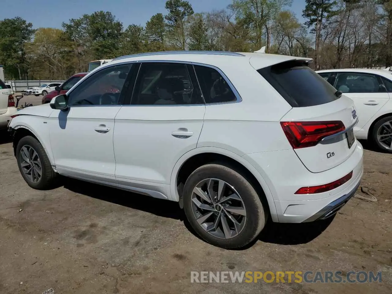 2 Photograph of a damaged car WA1EAAFY2P2090931 AUDI Q5 2023