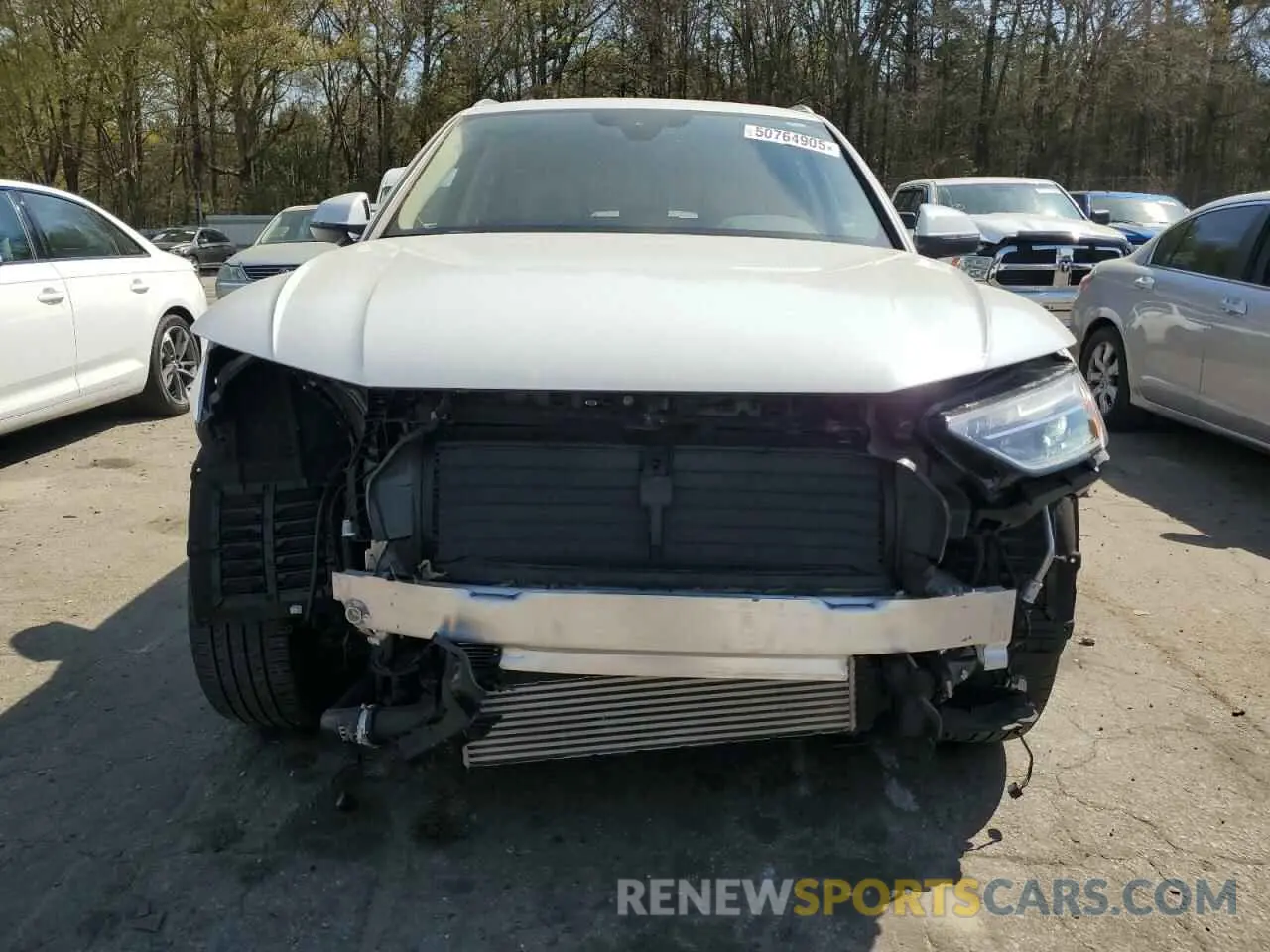 5 Photograph of a damaged car WA1EAAFY2P2090931 AUDI Q5 2023