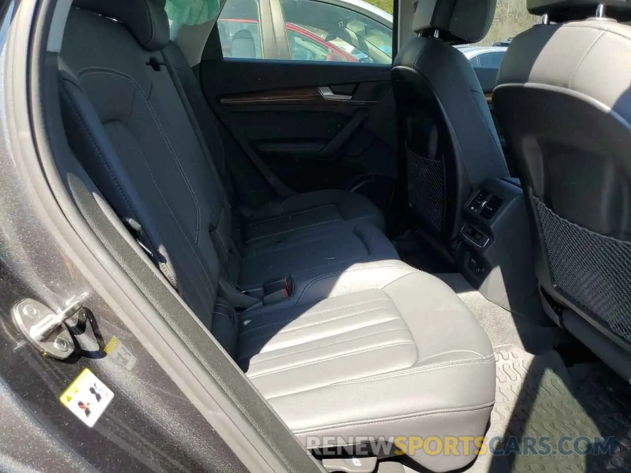 12 Photograph of a damaged car WA1EAAFY2P2140467 AUDI Q5 2023
