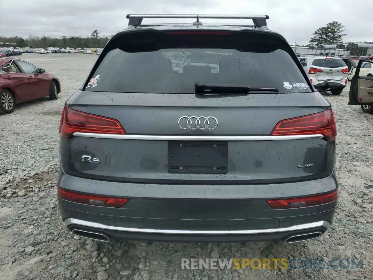 6 Photograph of a damaged car WA1EAAFY2P2140467 AUDI Q5 2023