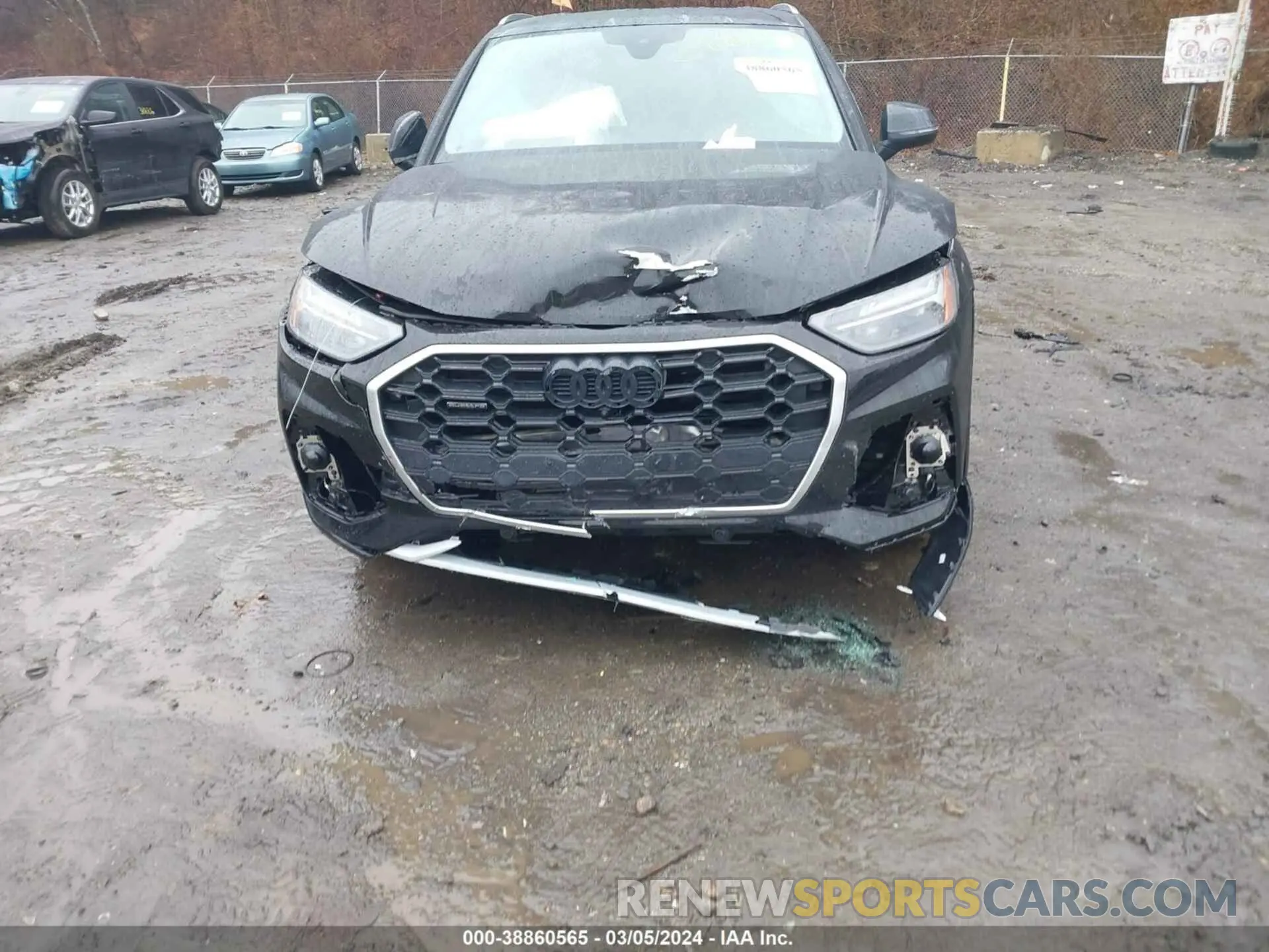 6 Photograph of a damaged car WA1EAAFY2P2141747 AUDI Q5 2023