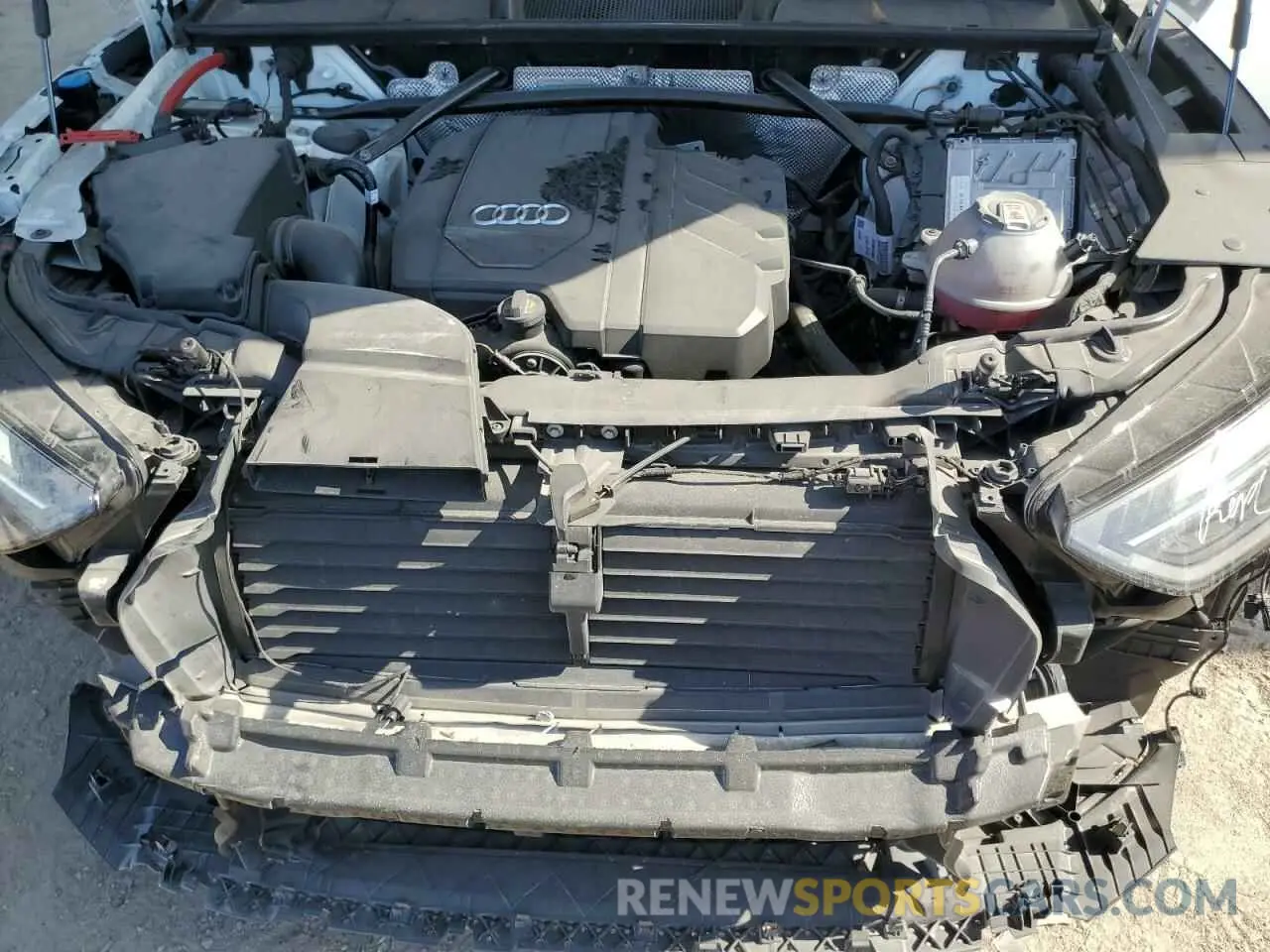 12 Photograph of a damaged car WA1EAAFY2P2170200 AUDI Q5 2023