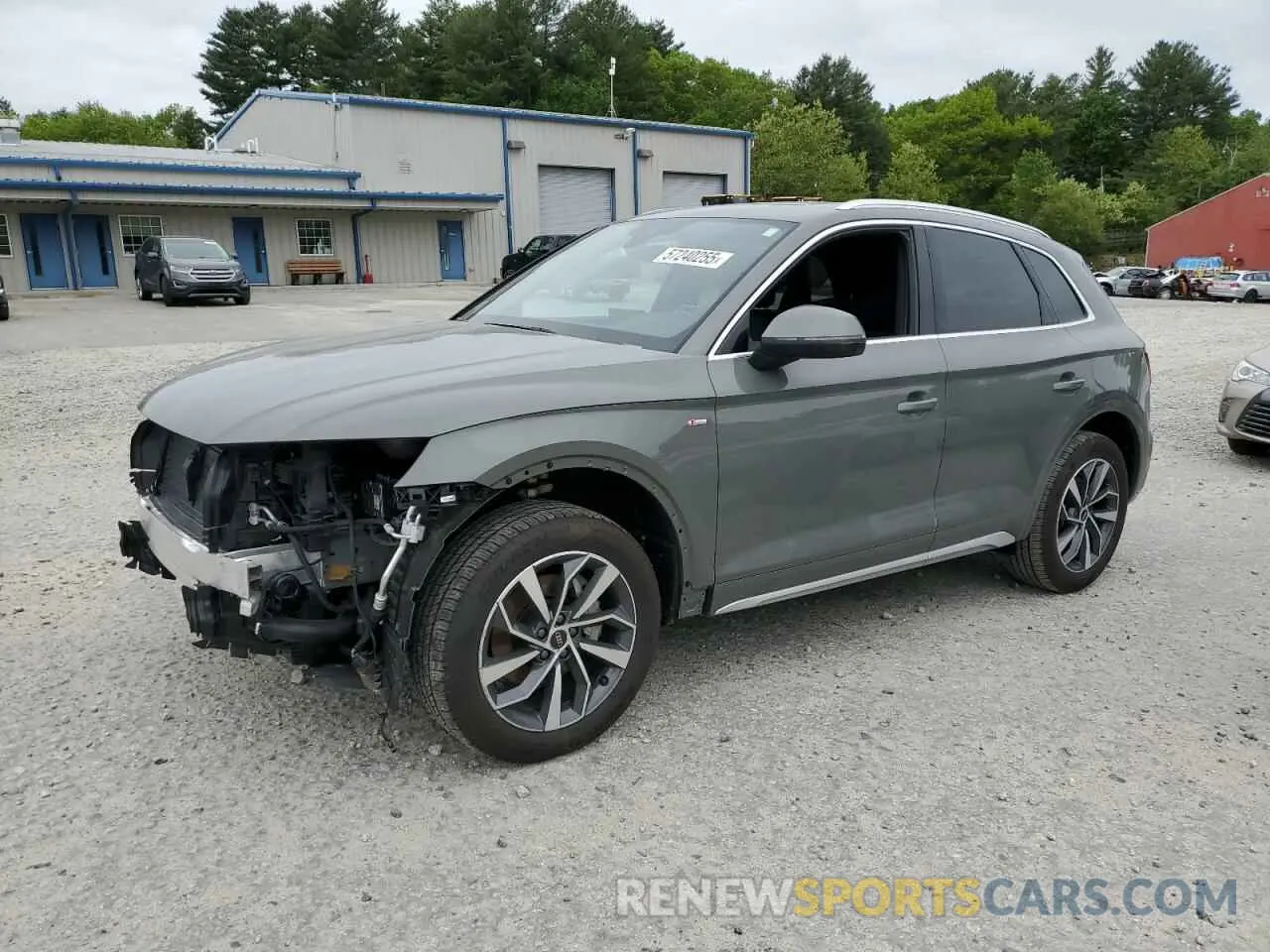 1 Photograph of a damaged car WA1EAAFY3P2183215 AUDI Q5 2023
