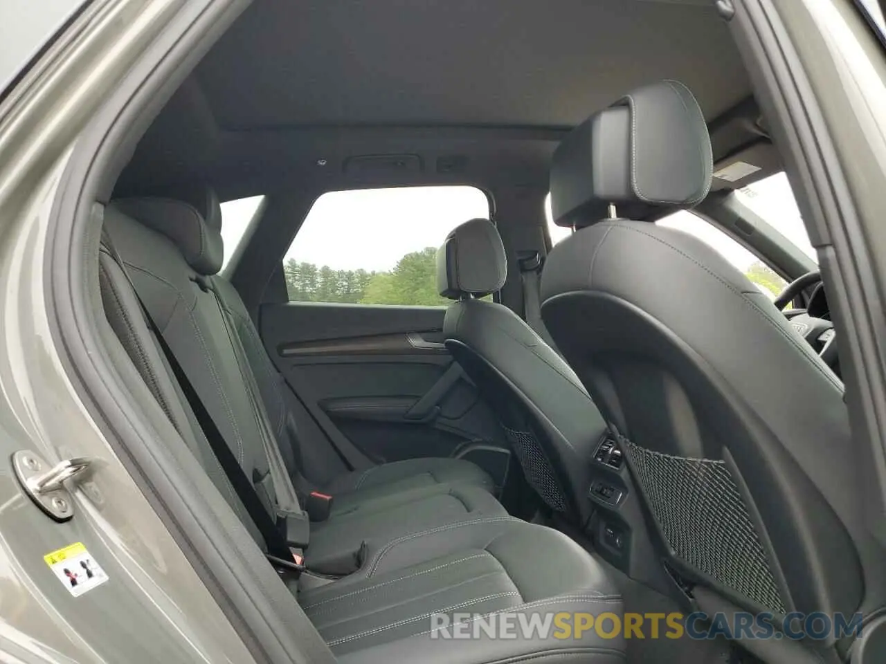 11 Photograph of a damaged car WA1EAAFY3P2183215 AUDI Q5 2023