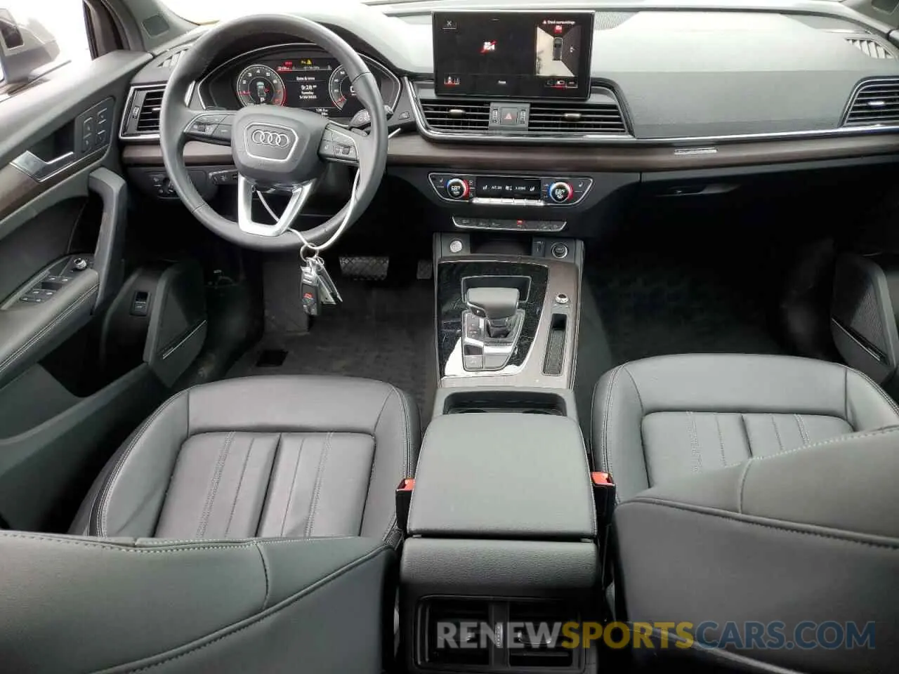 8 Photograph of a damaged car WA1EAAFY3P2183215 AUDI Q5 2023
