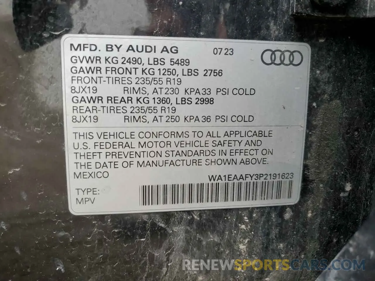 13 Photograph of a damaged car WA1EAAFY3P2191623 AUDI Q5 2023
