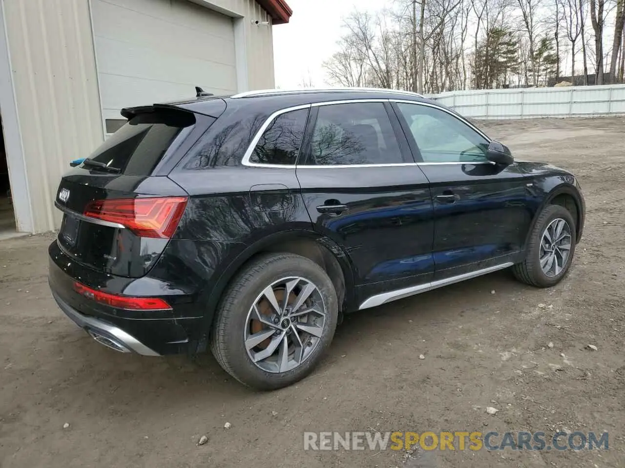 3 Photograph of a damaged car WA1EAAFY3P2191623 AUDI Q5 2023