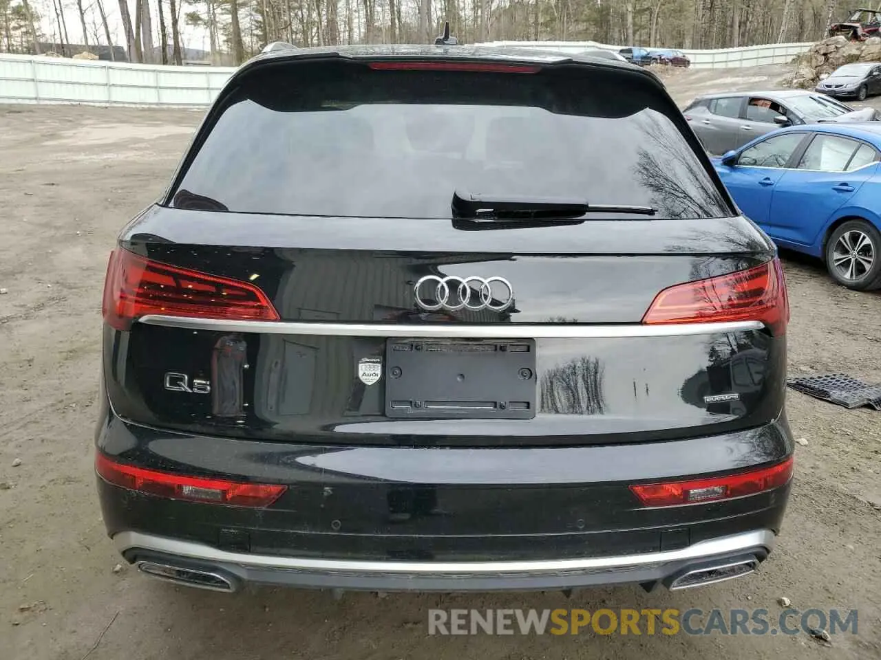 6 Photograph of a damaged car WA1EAAFY3P2191623 AUDI Q5 2023