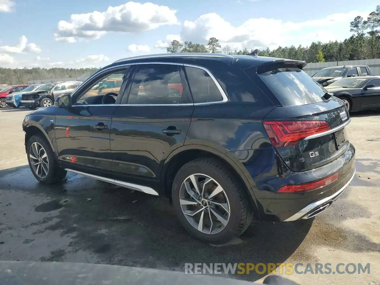 2 Photograph of a damaged car WA1EAAFY4P2015471 AUDI Q5 2023