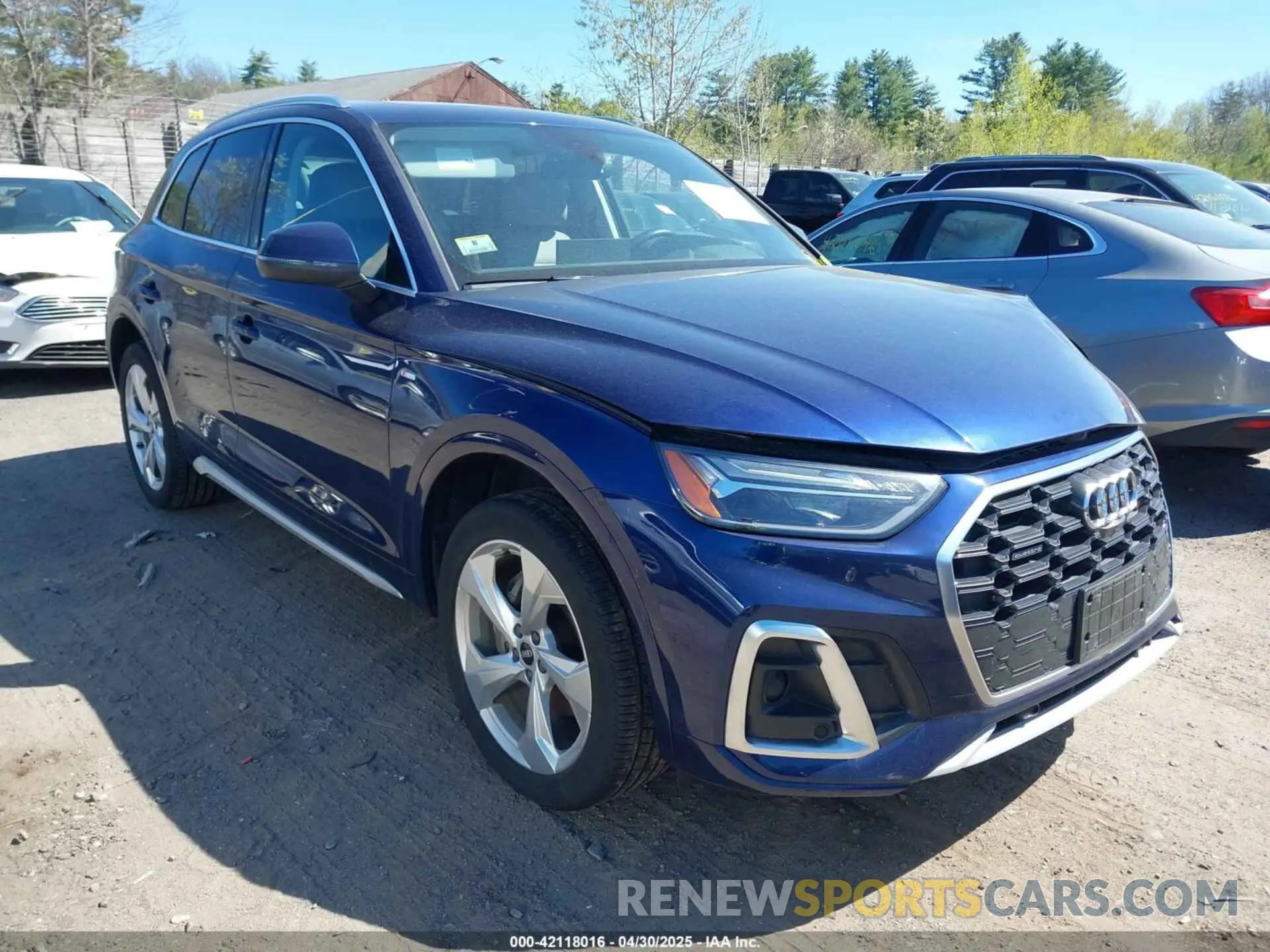 1 Photograph of a damaged car WA1EAAFY4P2052682 AUDI Q5 2023