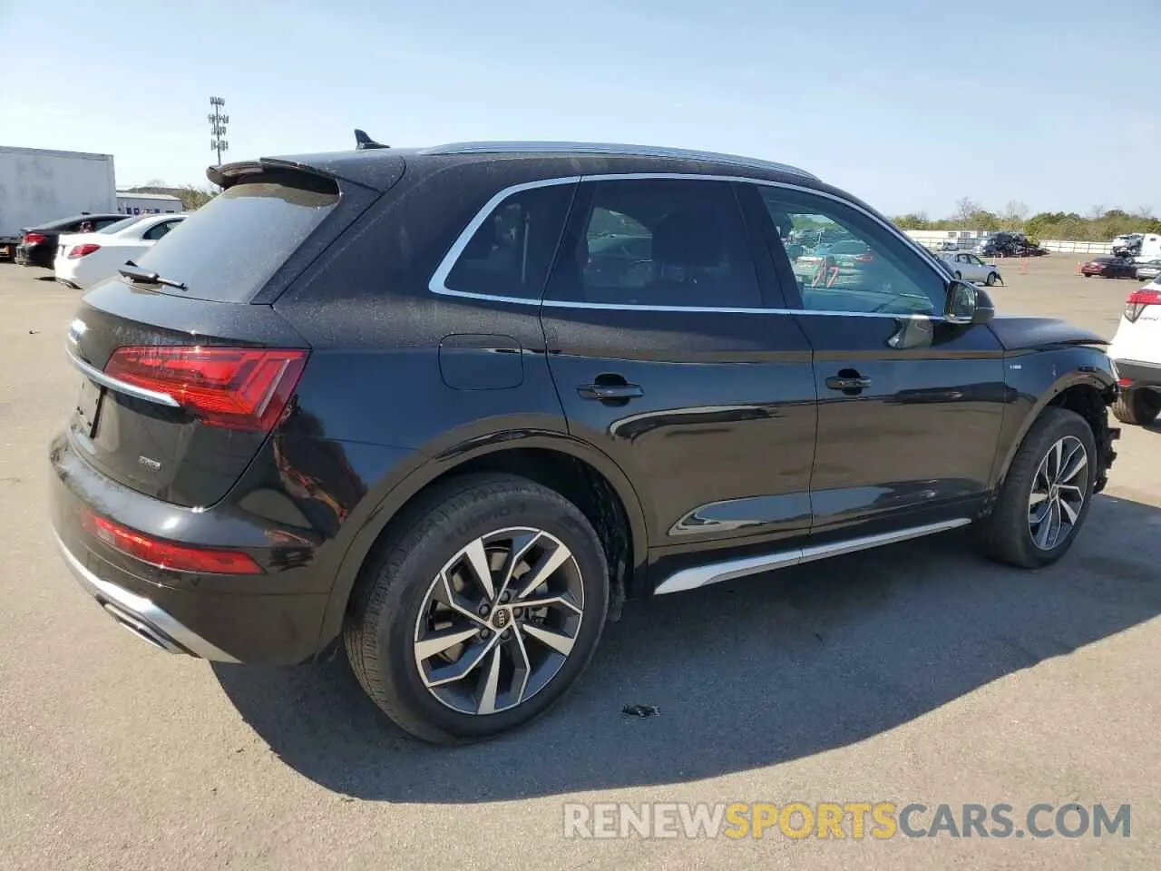3 Photograph of a damaged car WA1EAAFY4P2140700 AUDI Q5 2023