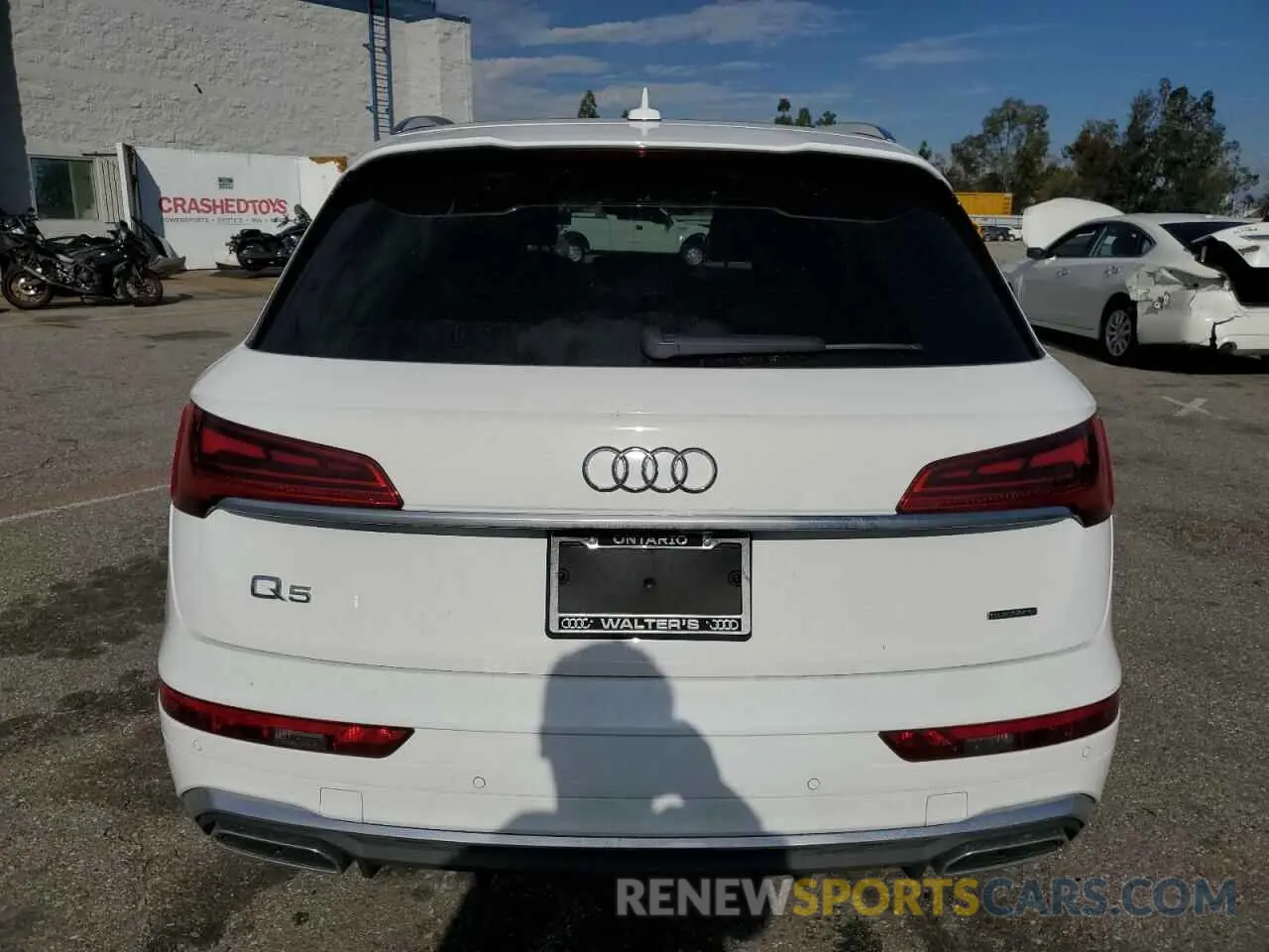 6 Photograph of a damaged car WA1EAAFY4P2142401 AUDI Q5 2023
