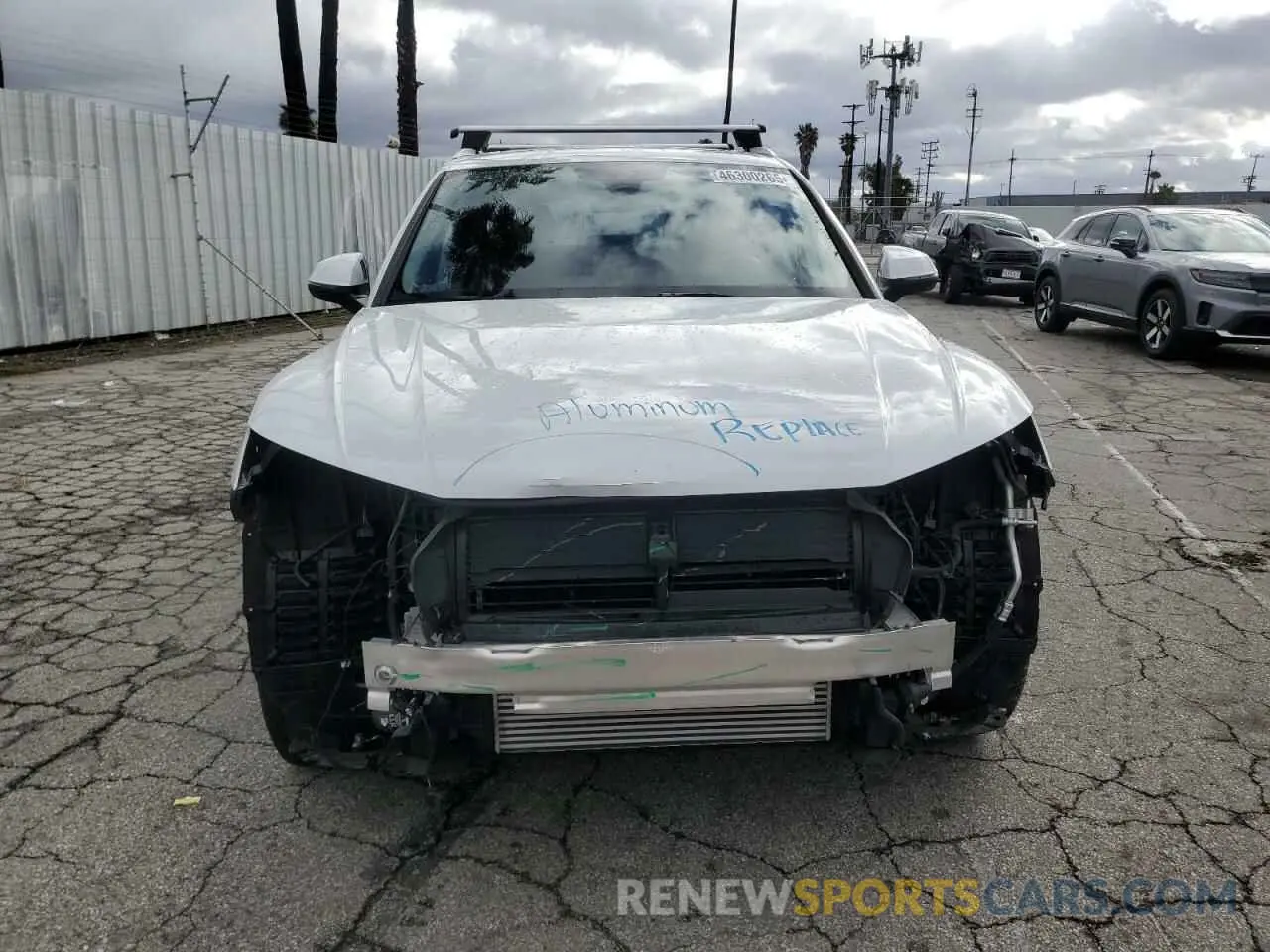 5 Photograph of a damaged car WA1EAAFY4P2160526 AUDI Q5 2023