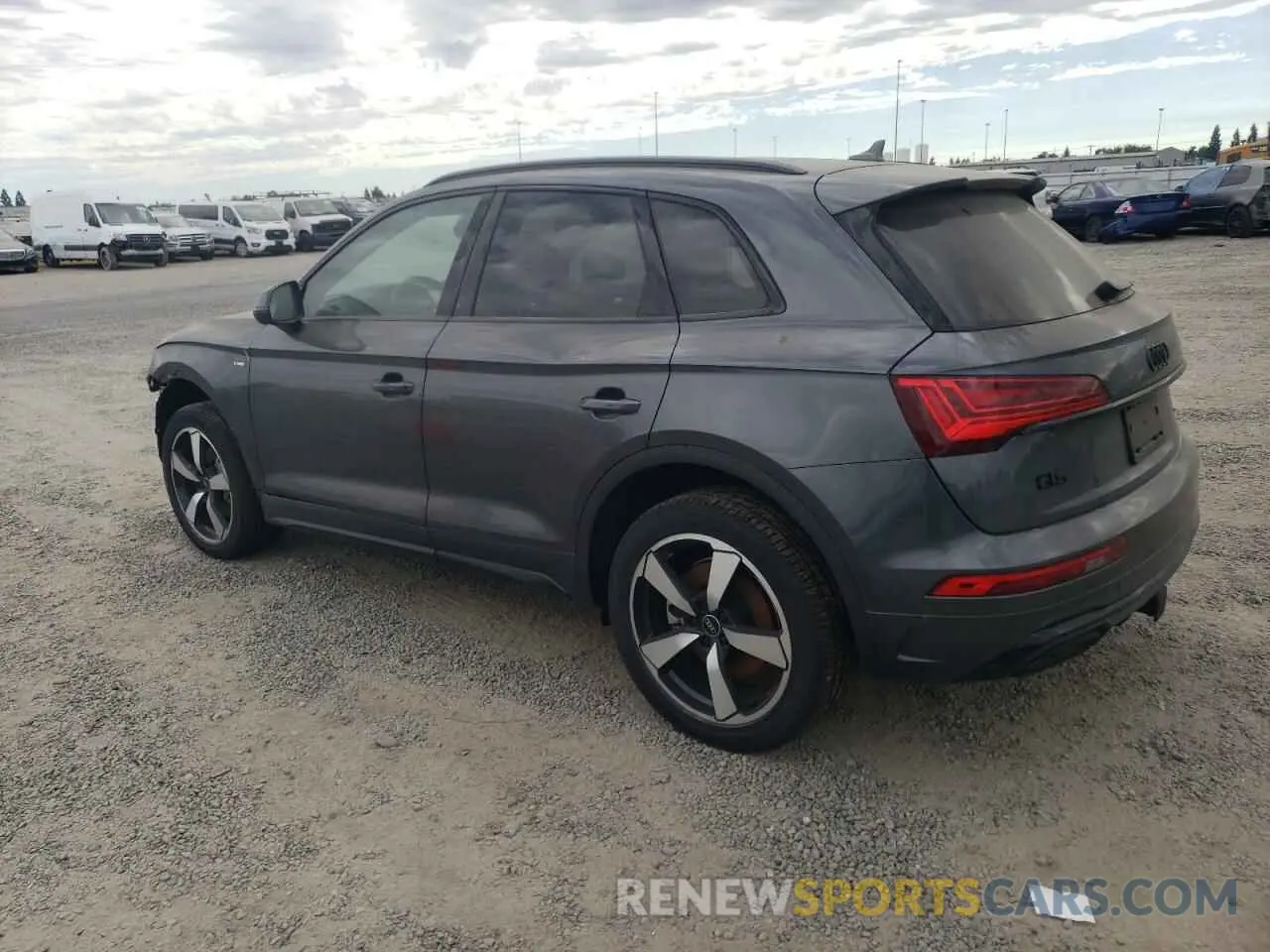 2 Photograph of a damaged car WA1EAAFY4P2173017 AUDI Q5 2023