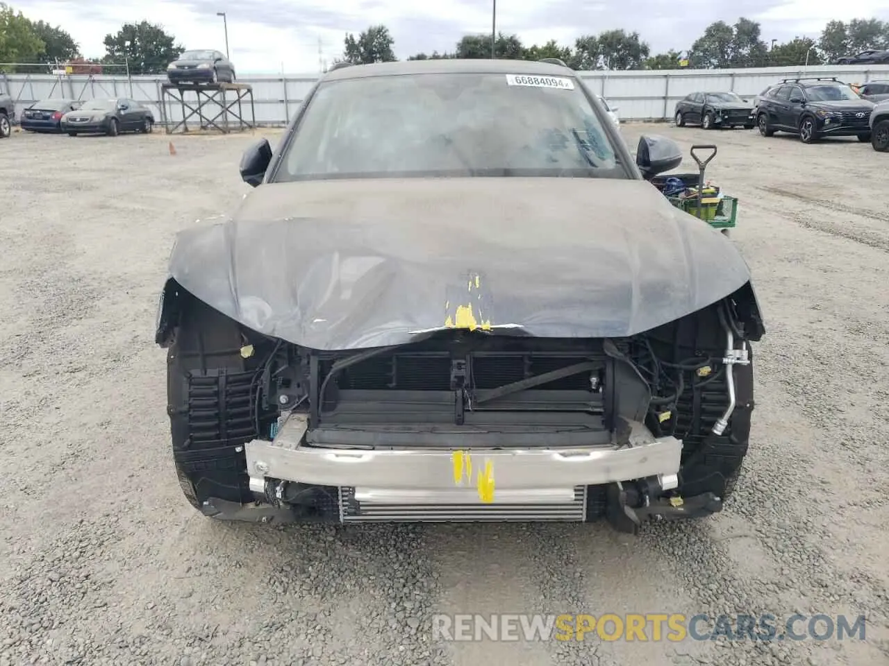 5 Photograph of a damaged car WA1EAAFY4P2173017 AUDI Q5 2023