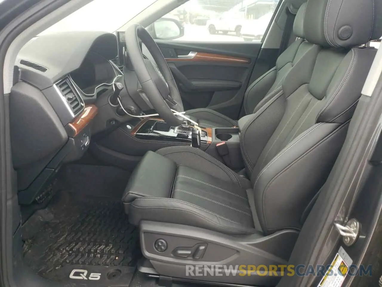 7 Photograph of a damaged car WA1EAAFY4P2173017 AUDI Q5 2023