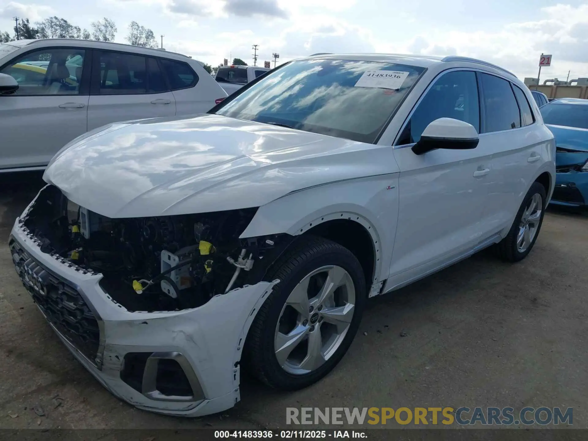 2 Photograph of a damaged car WA1EAAFY4P2175625 AUDI Q5 2023