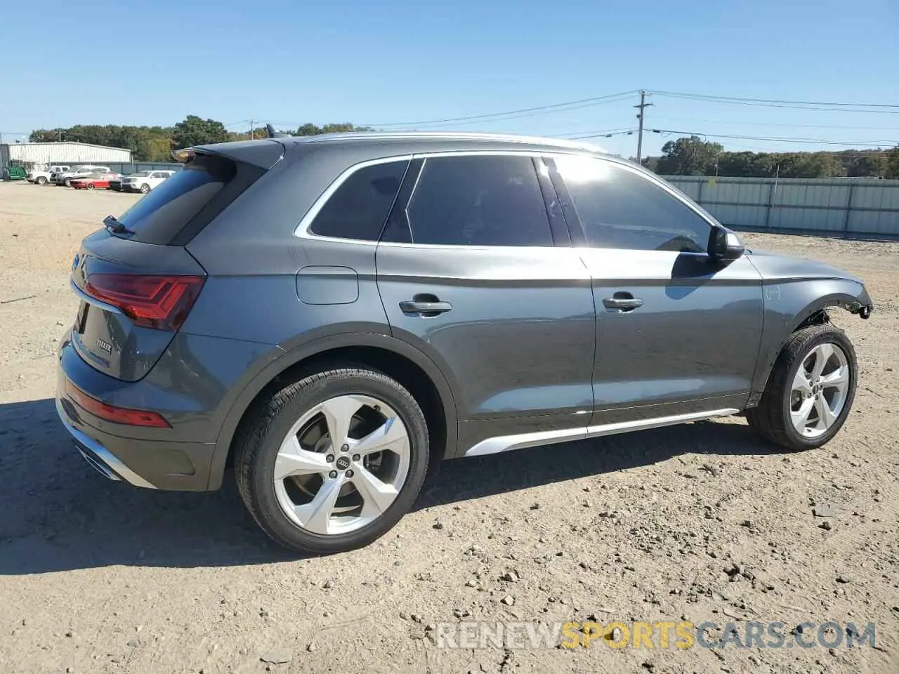 3 Photograph of a damaged car WA1EAAFY5P2031002 AUDI Q5 2023